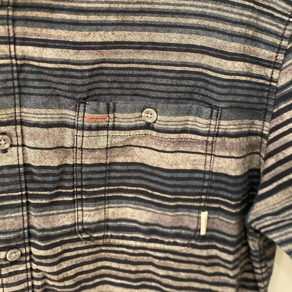 Vans Mens SS Buttoned Striped Shirt Color Gray/Blue Size XL - Picture 4 of 7
